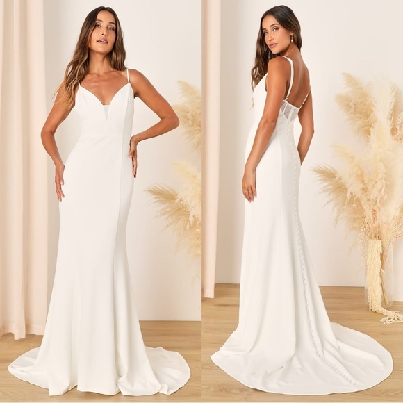 Size S - Lulus‎ Confident Romance White Plunge Sleeveless Maxi Dress - Picture 1 of 7